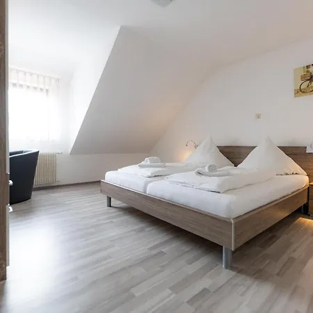 Hotel Gasthof Stern Nusplingen Экстерьер фото
