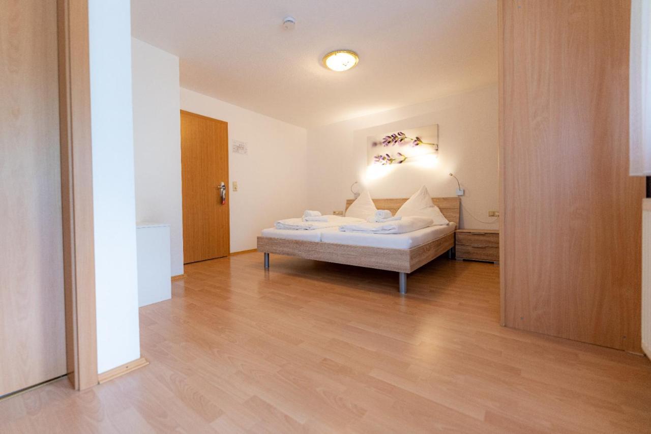 Stern 3*